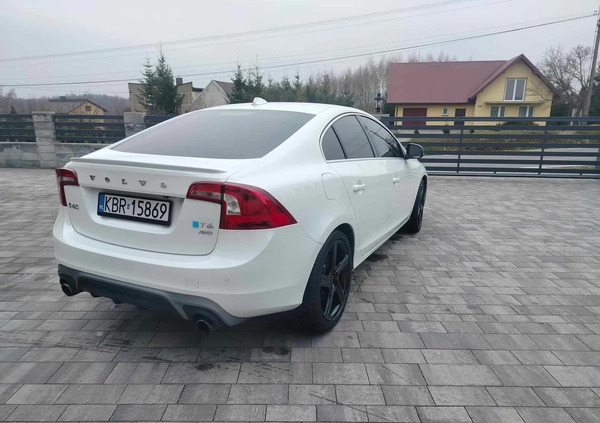 Volvo S60 cena 69900 przebieg: 219950, rok produkcji 2014 z Brzesko małe 631